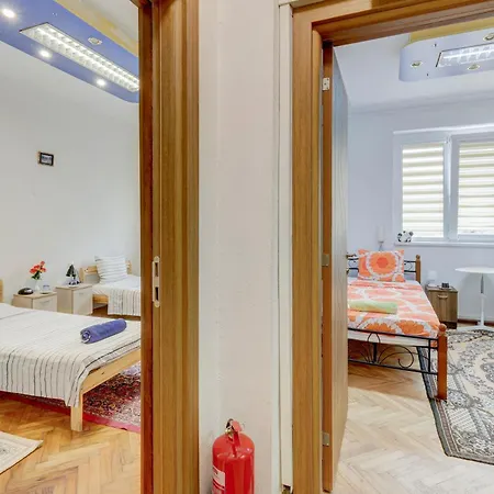 Steady - Guests Homestay Varna